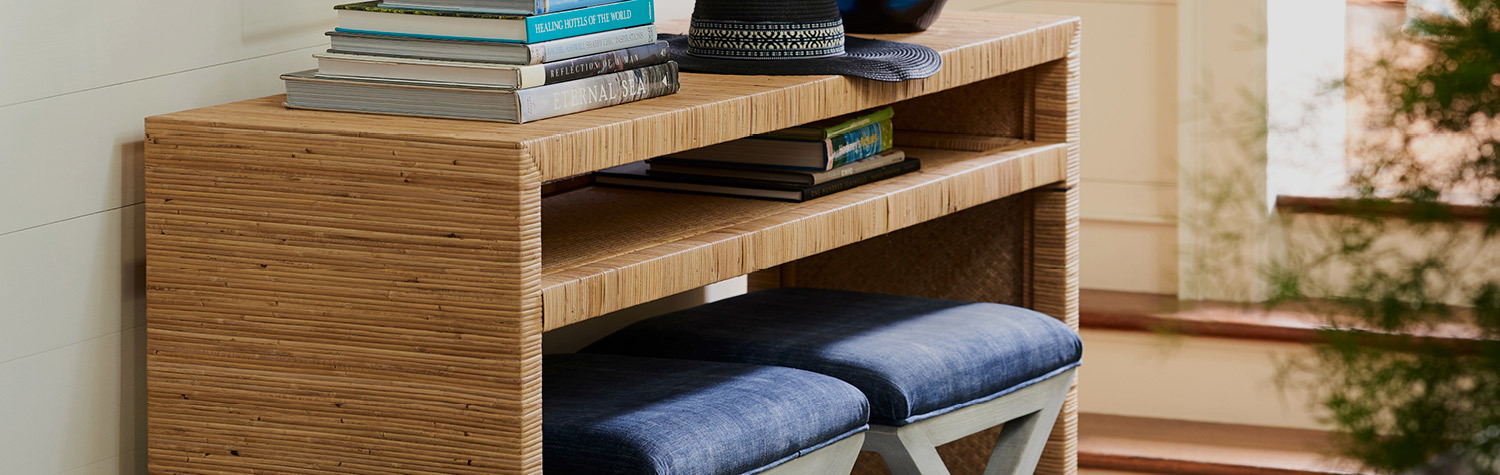 SubCat - Living Accent Tables Consoles